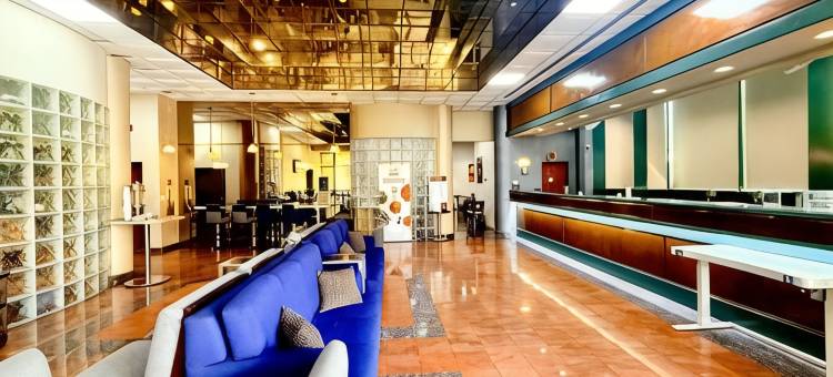 英格尔伍德贝斯特韦斯特优质套房酒店(Best Western Plus Suites Hotel - Los Angeles LAX Airport)图片