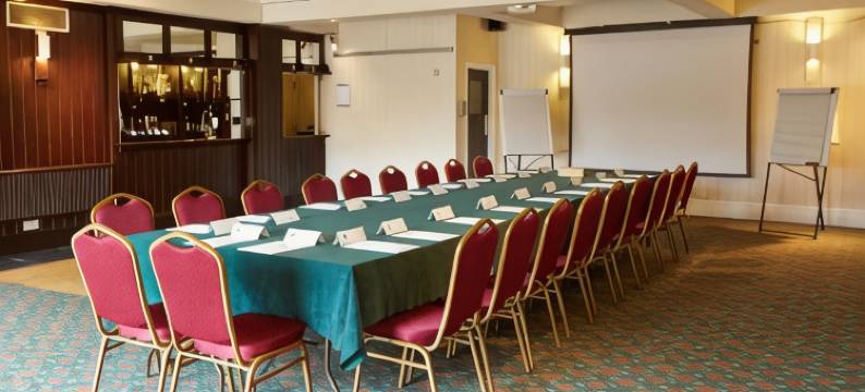 乌鸦酒店-格林国王旅馆(Raven Hotel by Greene King Inns)图片