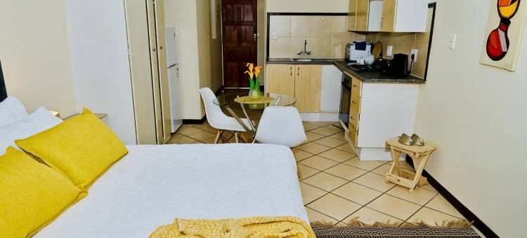 带泳池的舒适公寓(Cozy Comfortable Apartment With Pool)图片