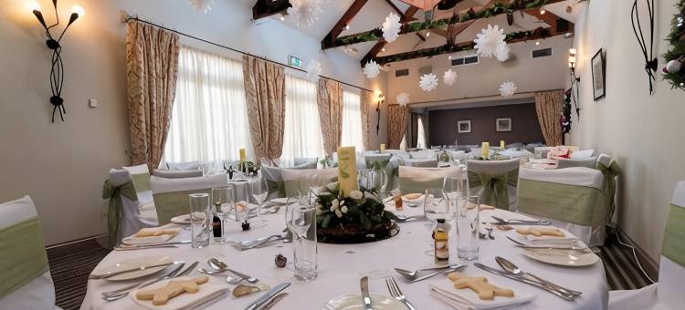 耕地旅馆(The Plough Inn)图片