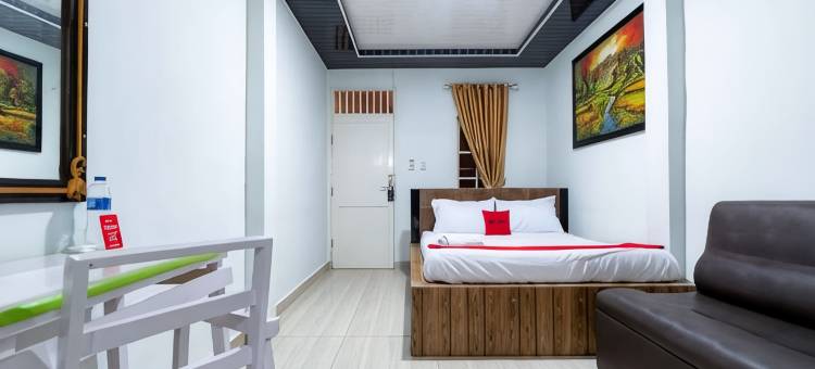 红多兹酒店-近西马伦贡佩玛唐西安塔大学(RedDoorz Near Universitas Simalungun Pematangsiantar)图片