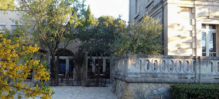 勒斯赛德雷斯(Logis Hôtel - Restaurant Résidence les Cèdres)图片