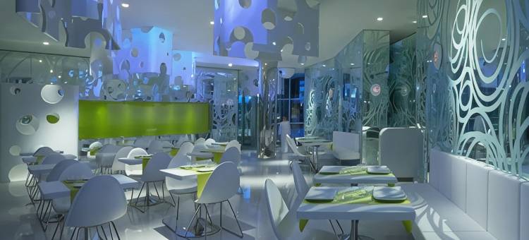 爱套房酒店(I-Suite Hotel)图片