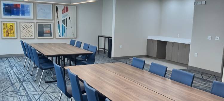 Holiday Inn Express 砍伐(麦迪逊区)(Holiday Inn Express DEFOREST (MADISON AREA) by IHG)图片