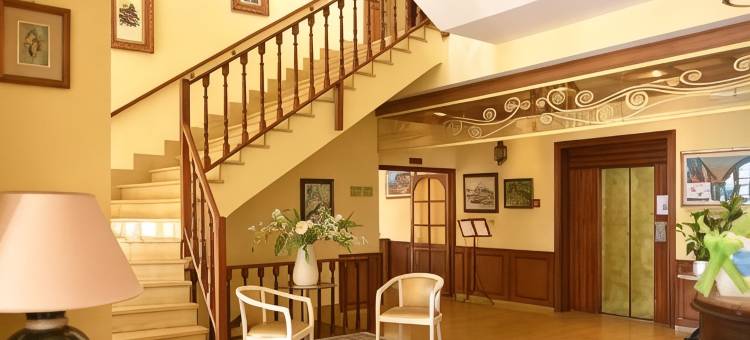 加斯特鲁罗素酒店(Castellu Rossu)图片