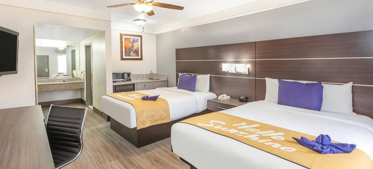 戴斯套房酒店-韦伯斯特航天航空局-克利尔湖-休斯顿(Days Inn & Suites by Wyndham NASA Space Center Houston)图片