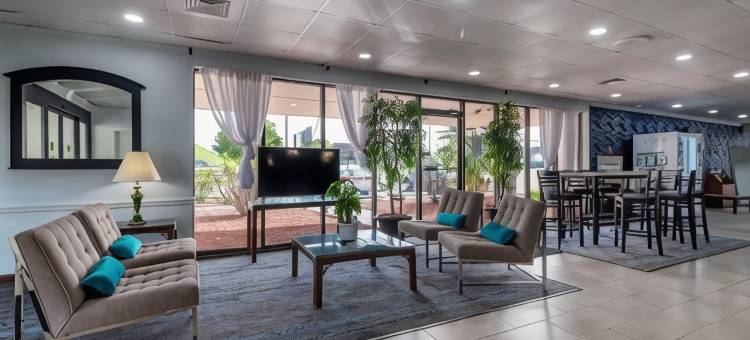 东北 I-77 郊区开间(Suburban Studios Rock Hill Northeast I-77)图片