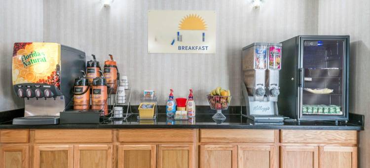 匹兹堡哈马维尔戴斯酒店(Days Inn by Wyndham Pittsburgh-Harmarville)图片