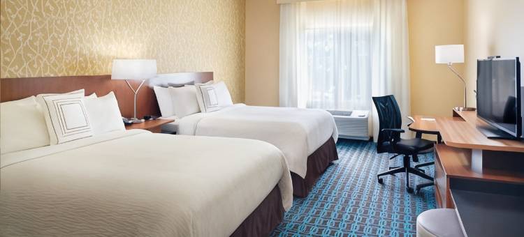 亨德森维尔平岩万豪万枫酒店(Fairfield Inn & Suites Hendersonville Flat Rock)图片
