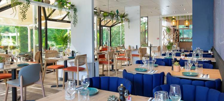 普罗旺斯地区艾克斯彩虹桥菲诺勒瑞斯诺富特酒店(Novotel Aix-en-Provence Pont-De-l'Arc Fenouillères)图片