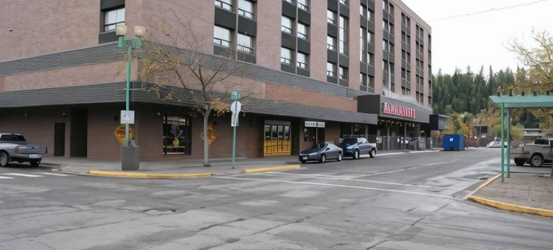 乔治王子华美达广场酒店(Ramada Plaza by Wyndham Prince George)图片