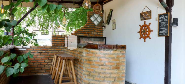 沙哈巴特海滩宾馆 - 米特拉红门酒店(Sahabat Pantai Guest House Mitra RedDoorz)图片