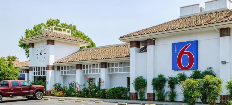 奥克代尔6号汽车旅馆(Motel 6 Oakdale, CA)图片