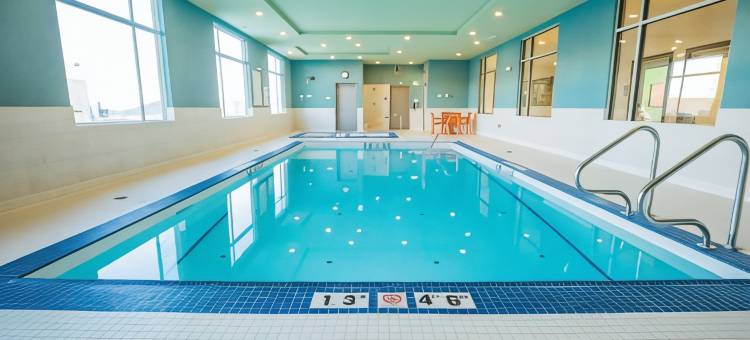 西埃德蒙顿Candlewood Suites-购物中心区(Candlewood Suites West Edmonton - Mall Area)图片