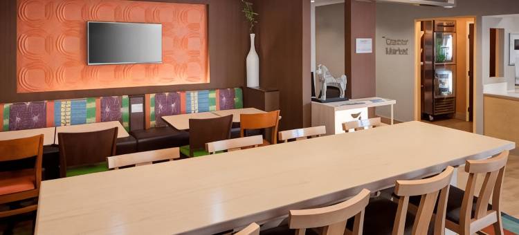 塔斯卡卢萨万枫酒店(Fairfield Inn Tuscaloosa)图片