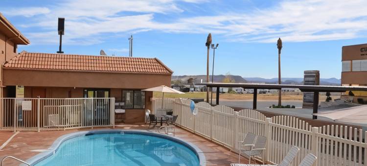 圣乔治豪生套房酒店(Howard Johnson by Wyndham St. George Hotel & Suites)图片