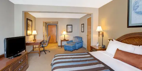 穆爾斯維爾拉昆塔温德姆套房酒店