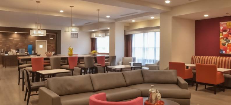 希尔顿欢朋酒店-北小岩麦凯恩购物中心(Hampton Inn North Little Rock-McCain Mall)图片