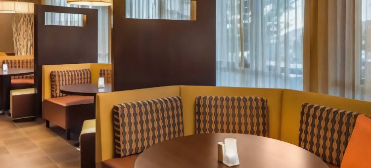 卡尔森城万怡酒店(Courtyard Carson City)图片