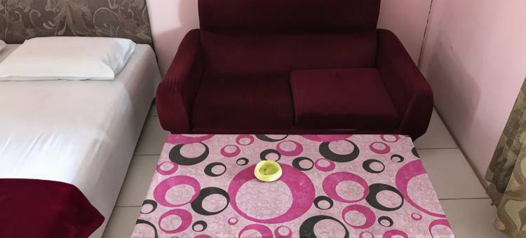 布拉士达宜旅游村米兰达酒店(Hotel Miranda at Desa Wisata Berastagi)图片