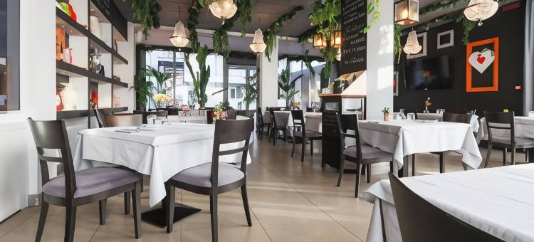 马尔蒂尼城堡酒店(Castelmartini Wellness & Business Hotel)图片