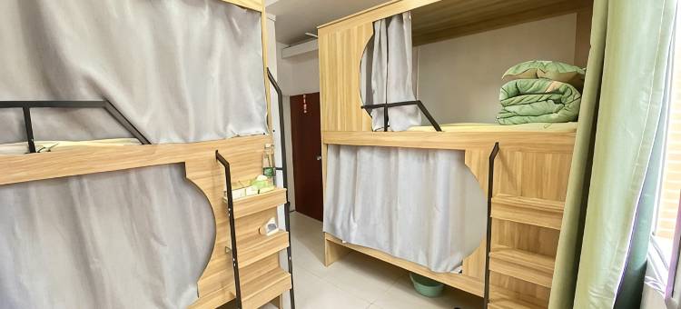 粤小筑民宿(永庆坊中山八地铁站店)图片