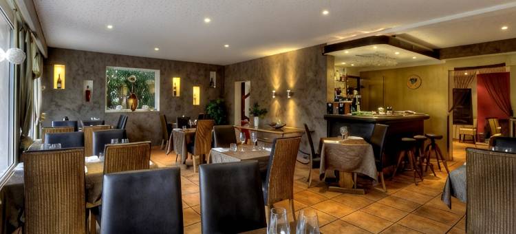 洛伊乐普林通斯酒店(Logis le Printemps Hôtel Restaurant - Montélimar)图片
