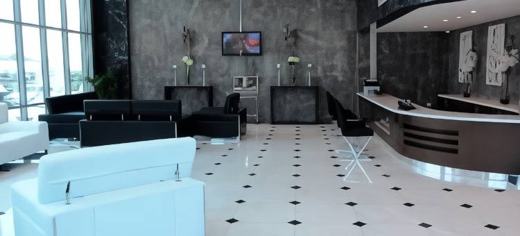 郁金香套房酒店(Tulip Hotel & Suites)图片