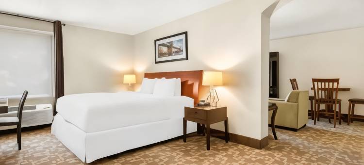 爱迪生品质酒店-新不伦瑞克(Quality Inn Edison-New Brunswick)图片