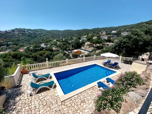 AMAZING VILLA with, chimney, heating, private swimming pool & great views. - 泳池