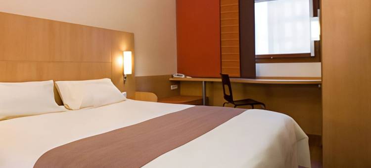 宜必思加丁塞尔彭酒店(Ibis Gading Serpong)图片