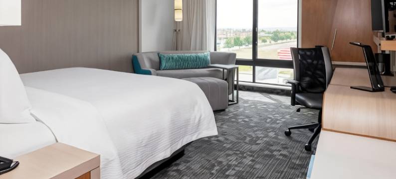 帕斯科三城机场万豪万怡酒店(Courtyard Pasco Tri-Cities Airport)图片