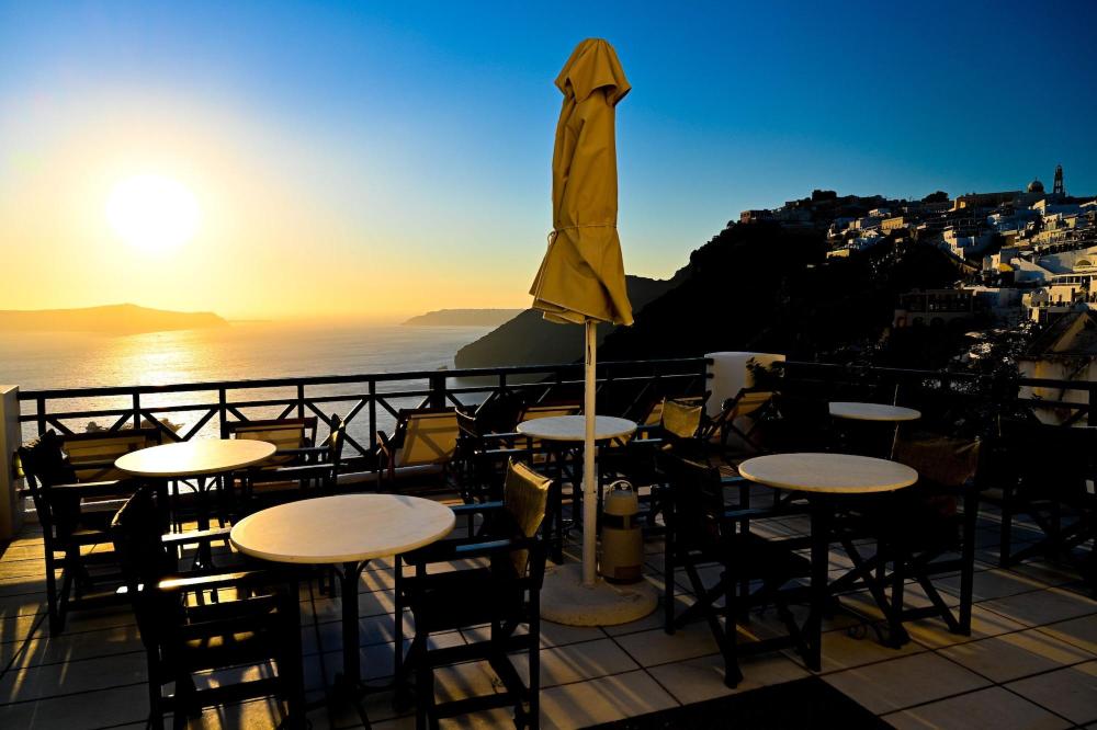 Delion View Hotel Over view