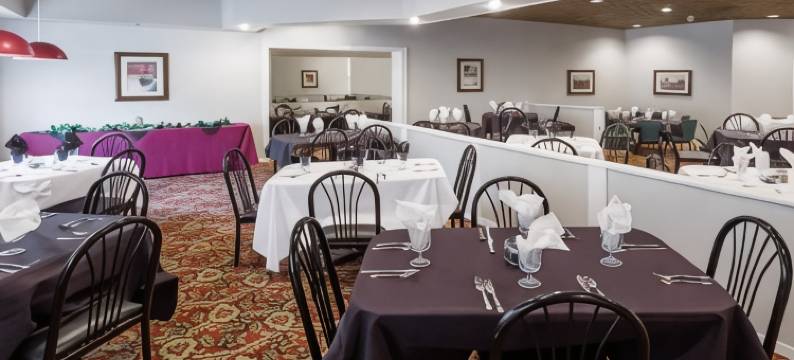 真斯维尔美吟温德姆酒店(AmericInn by Wyndham Janesville)图片