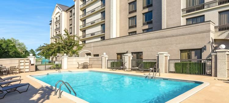 堪萨斯城机场温德姆花园酒店(Wyndham Garden Kansas City Airport)图片