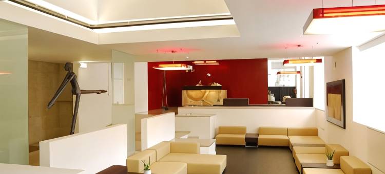 热罗尼姆斯8号酒店(Hotel Jeronimos 8)图片