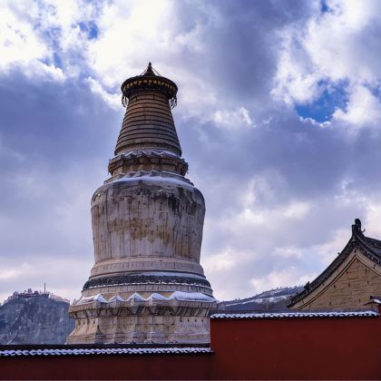 山西太原+五台山+乔家大院文化园区+平遥古城+壶口瀑布5日4晚私家团