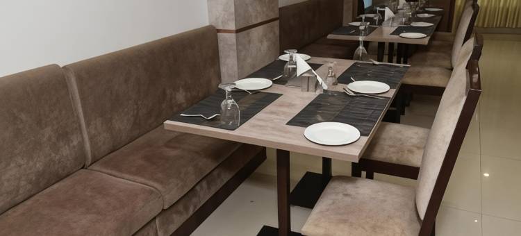 吉里哈日出(Hotel Girija Sunrise 300 Meter from Baba Dham Temple)图片