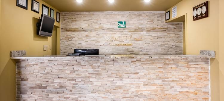 斯泰特莱恩凯艺酒店(Quality Inn Stateline)图片