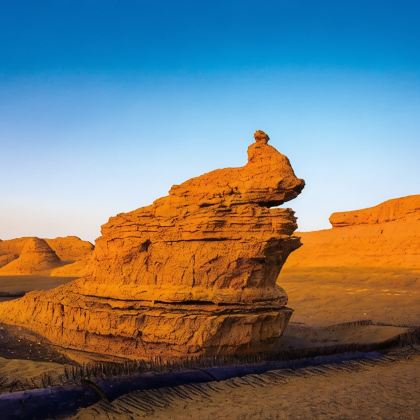 兰州+张掖+嘉峪关+敦煌6日5晚拼小团