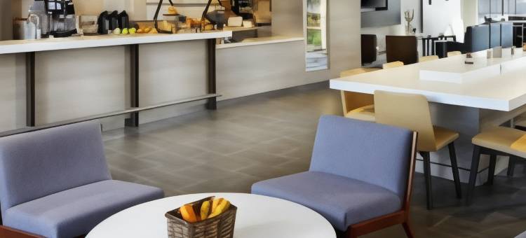 夏洛特堡米尔SC万怡酒店(Courtyard Charlotte Fort Mill, SC)图片