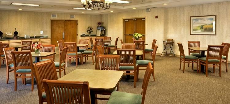 岩石山木屋贝斯特韦斯特酒店(Best Western Rocky Mountain Lodge)图片