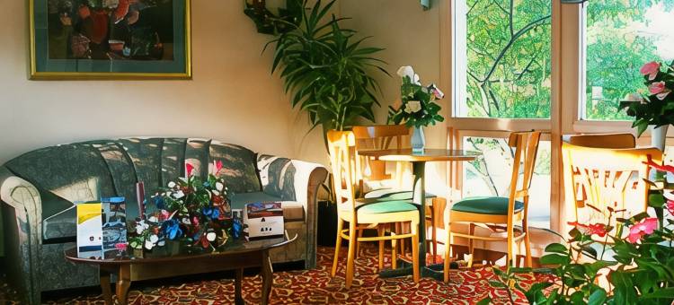 乡村斯奎尔贝斯特韦斯特酒店(Best Western Winchester Hotel)图片