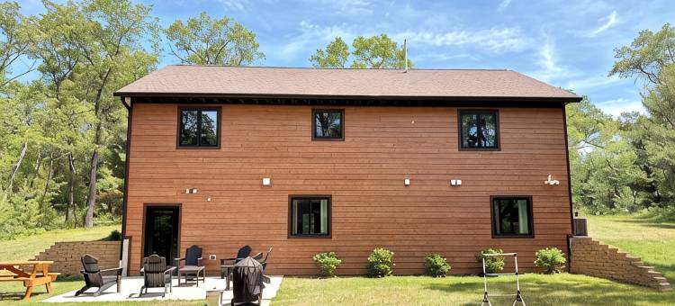 熊掌山林小屋 • 豪华木屋 • 游戏室 • 火坑(Bear Paw Lodge • Luxury Cabin • Game Room • Fire Pit)图片