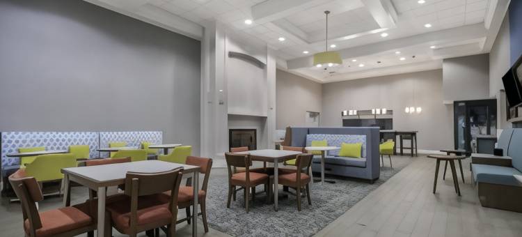 东奥罗拉欢朋酒店(Hampton Inn East Aurora)图片
