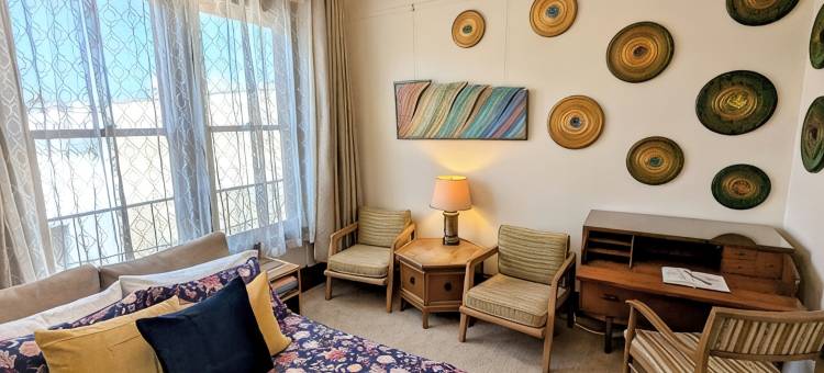 位置绝佳 - 4卧室，1浴室 - 旧金山艺术家的翻新红杉木住宅公寓(Perfect Location - 4BD,1BA - Restored Redwood Home of SF Artists)图片