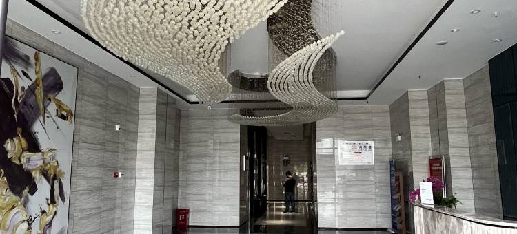 芒果酒店(常德欢乐城火车站店)图片