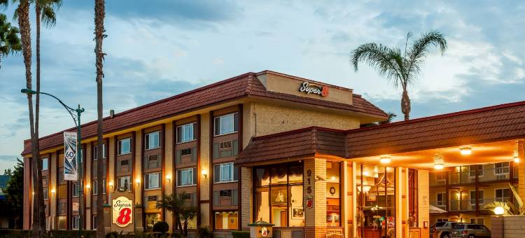 阿纳海姆迪士尼乐园大道速 8 酒店(Super 8 by Wyndham Anaheim/Disneyland Drive)图片