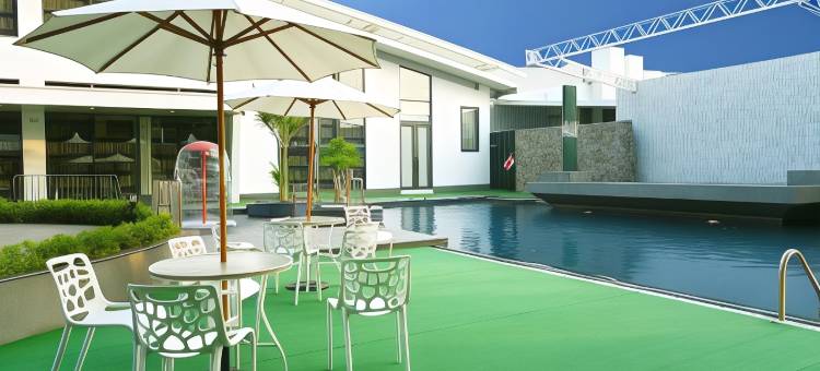 乐亿皇家渡假酒店图片