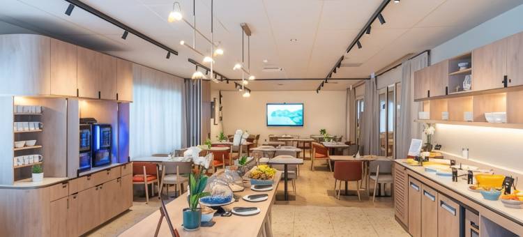 昂热曼恩湖诺富特酒店(Novotel Angers Lac de Maine)图片